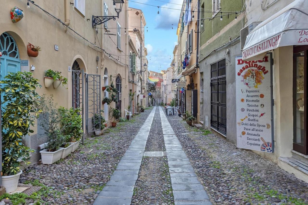 Alghero Old Town Apartment Steps To Sea And Scenic Ramparts 外观 照片